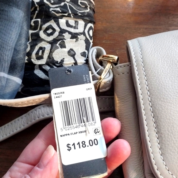 Tula Light Gray Leather Crossbody Bag - Picture 8 of 10